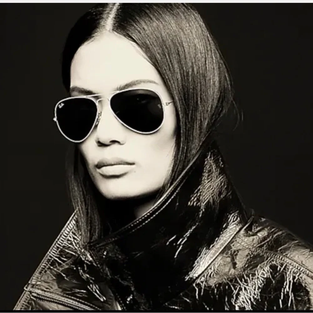 Ray-Ban Aviator Gold Frame Sunglasses with Gradient Pink Tone Lenses - Picture 3 of 7